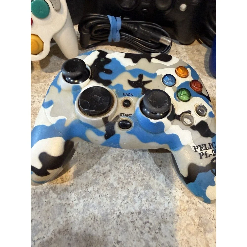 Lot of 7 Mixed Video Game Controllers GameCube Xbox PS Untested Pelican GameStop